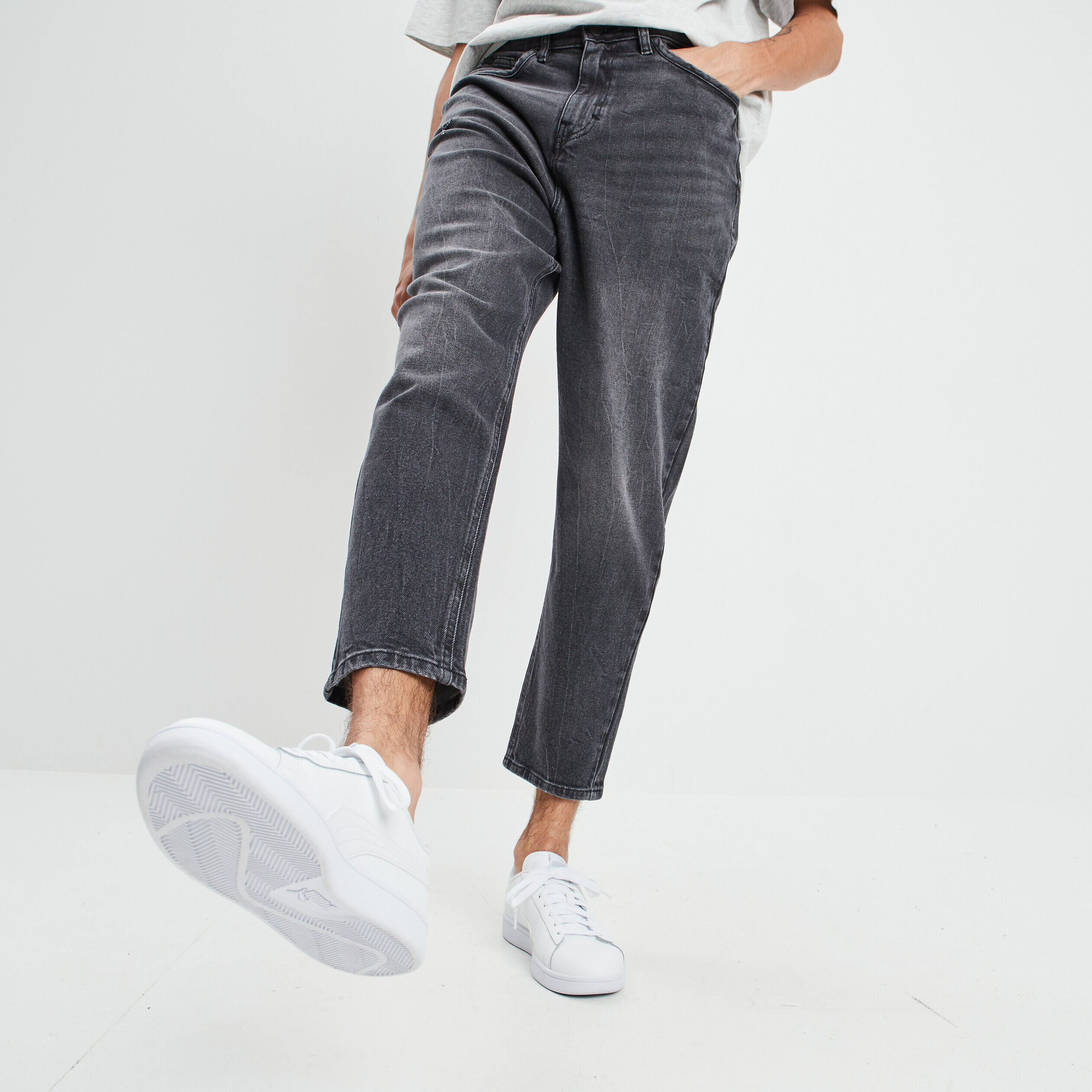 Jeans straight denim gris homme LIBERTO
