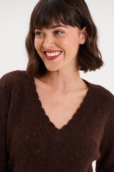 Pull col V ajour&eacute; manches longues marron fonc&eacute; femme