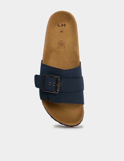 Mules su&eacute;dine avec grosse boucle bleu marine femme