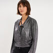 Blouse ajust&eacute;e col lavalli&egrave;re gris argent femme