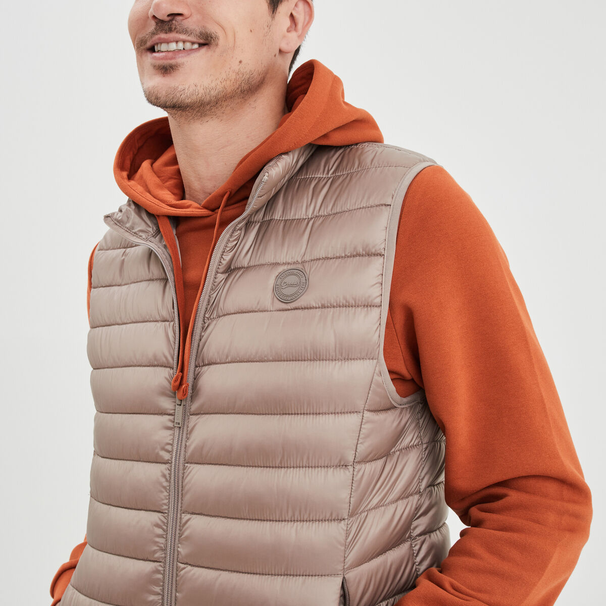Doudoune légère déperlante sans manches taupe homme