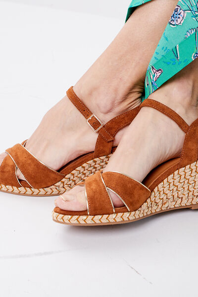 Sandales à talons compensés marron femme