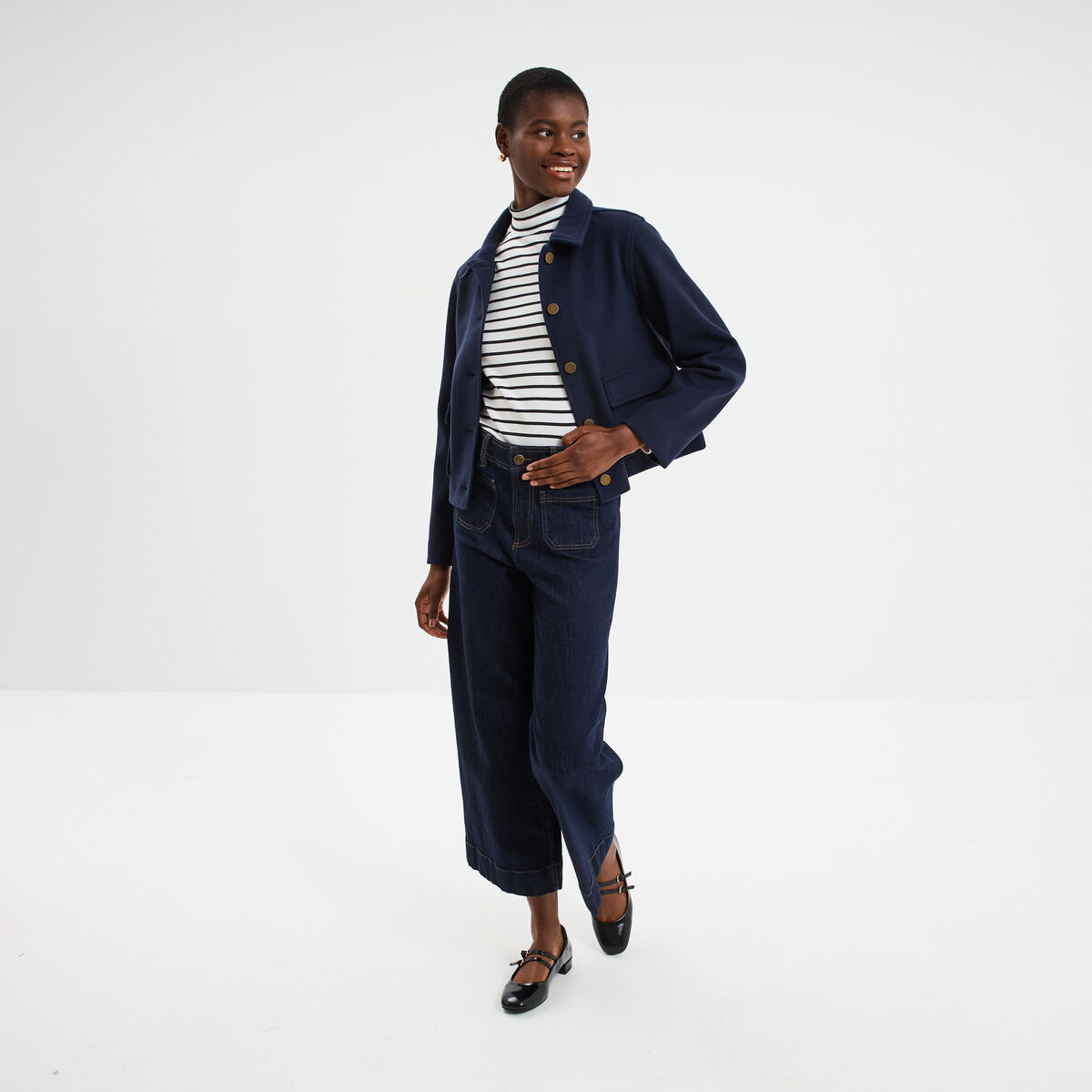 Blouson boutonn&eacute; 2 poches bleu fonc&eacute; femme