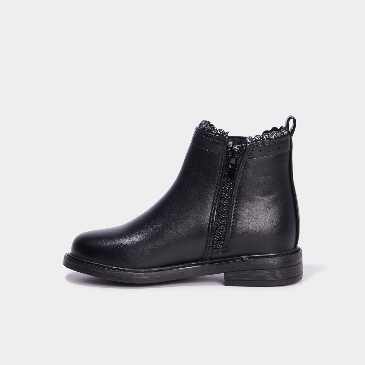 Boots chelsea &agrave; talon plat noir fille