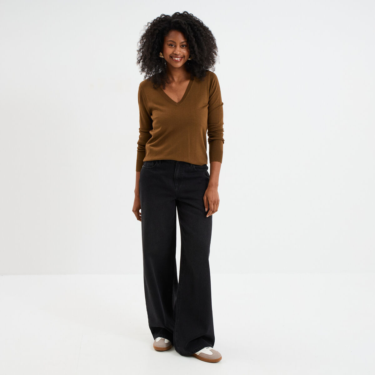 Pull col en V manches longues taupe femme