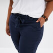 Pantacourt chino lin mélangé bleu foncé femme grande taille