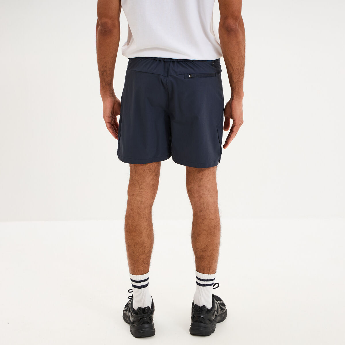 Short droit stretch poches zipp&eacute;es gris fonc&eacute; homme