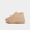 Chaussons botillons effet velours marron clair b&eacute;b&eacute; gar&ccedil;on