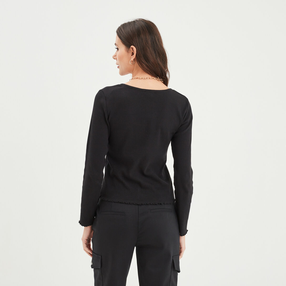 T-shirt côtelé col en V manches longues noir femme