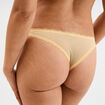 Tanga en dentelle doublure coton jaune clair femme