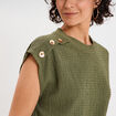 T-shirt gaufr&eacute; col rond avec boutons vert kaki femme