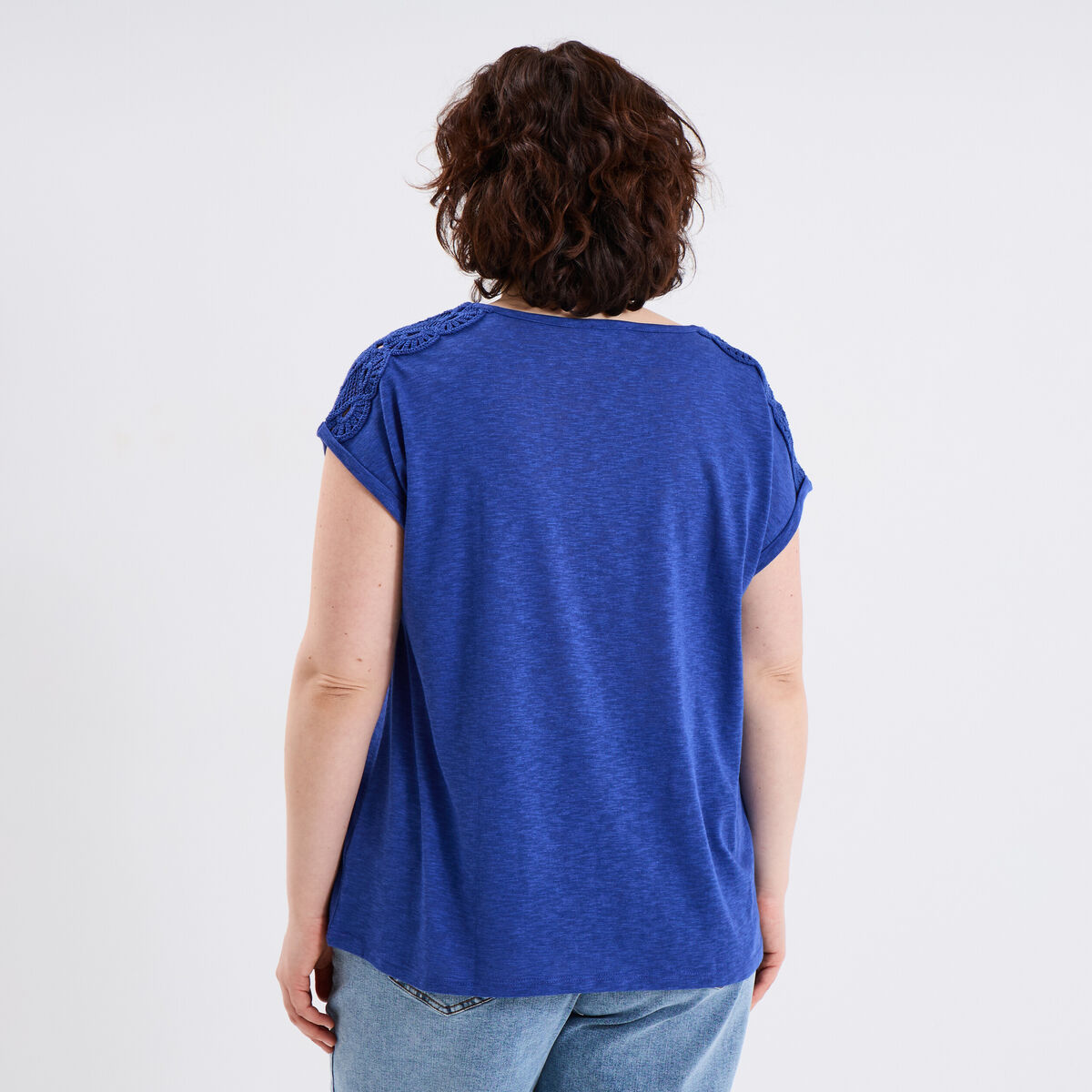 T-shirt épaules effet macramé bleu roi femme grande taille