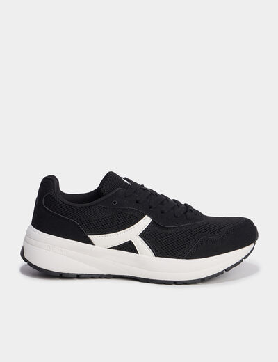 Baskets running &agrave; lacets noir femme