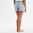 Short en jean mom ourlets retroussés denim bleach femme