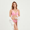 Tanga en dentelle rose femme
