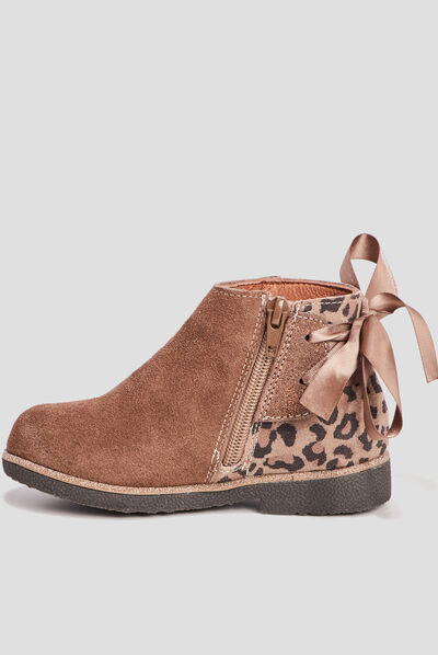 Bottines avec noeuds en cuir taupe fille