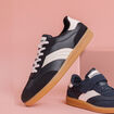 Tennis basses &agrave; lacets noir homme