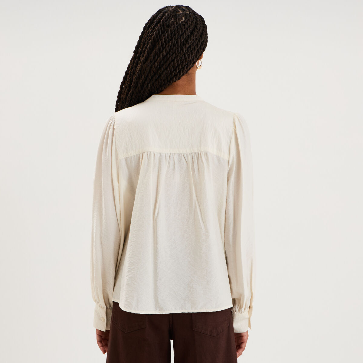 Blouse manches longues galons et fronces ecru femme