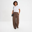 Pantalon large &agrave; pinces beige femme