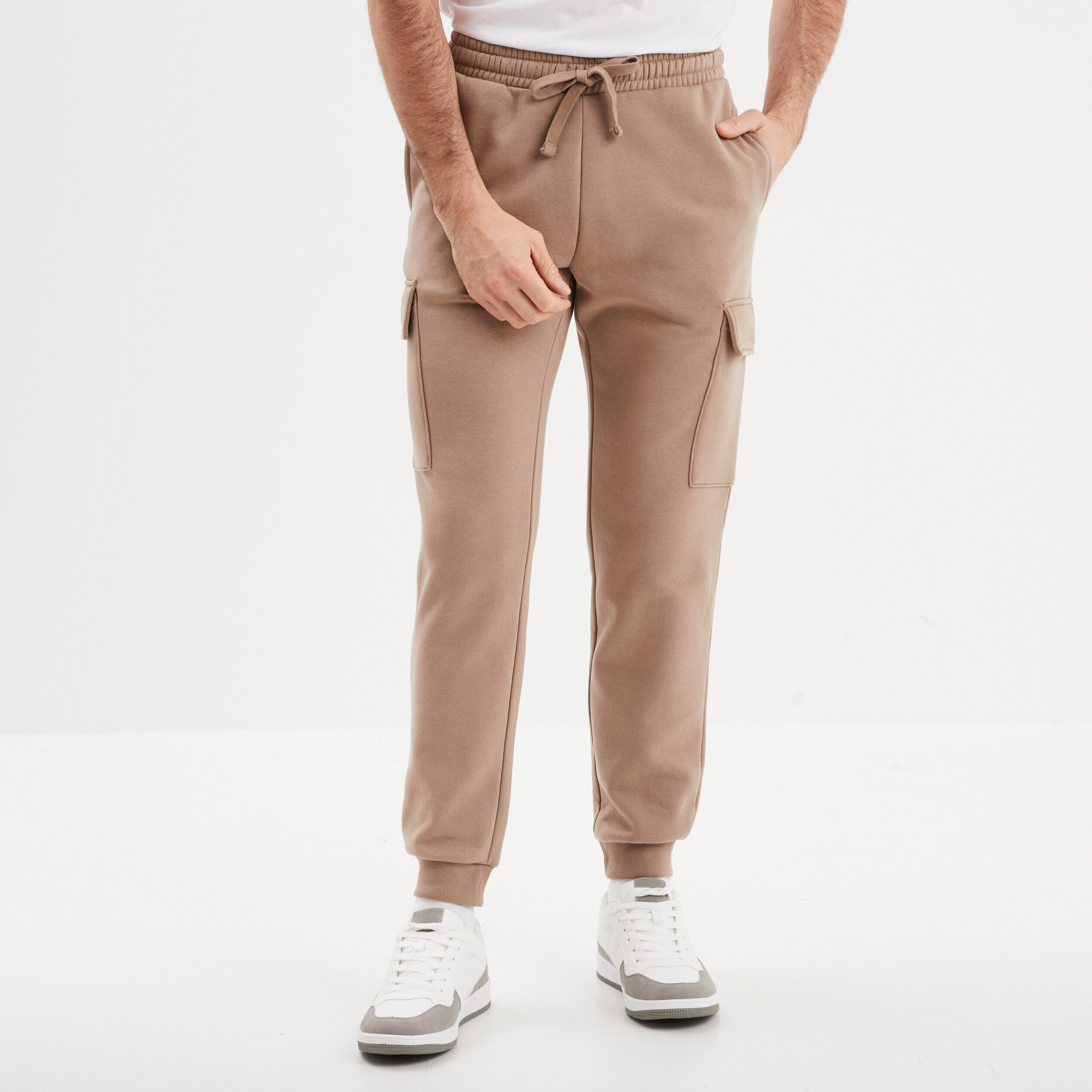 Pantalon jogging cargo poches latérales taupe homme LH