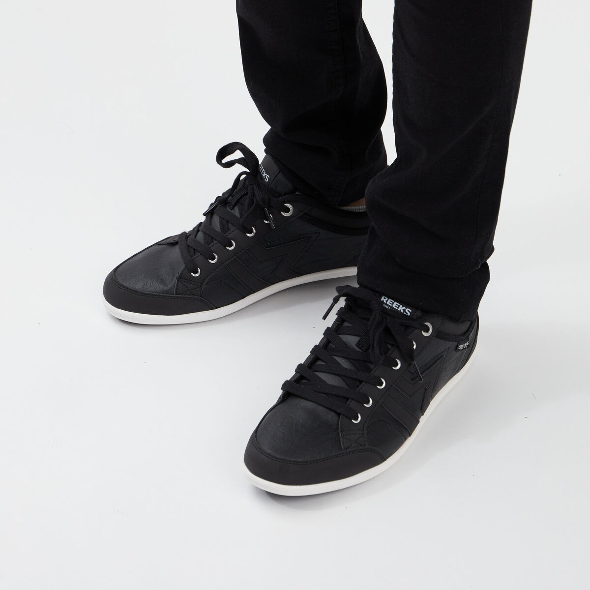 Tennis basses à lacets noir homme