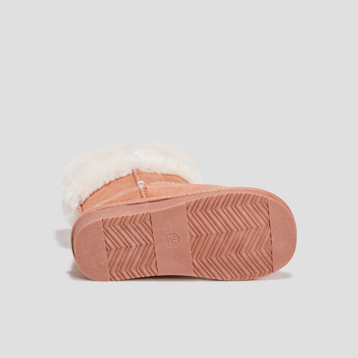 Bottines fourr&eacute;es bout rond camel fille