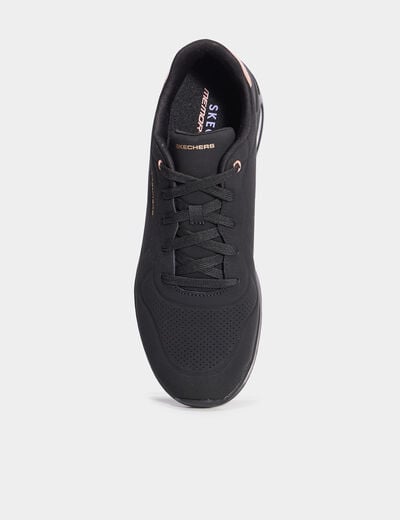 Baskets running &agrave; lacets noir femme