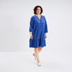 Robe brodée évasée gaze de coton bleu roi femme grande taille