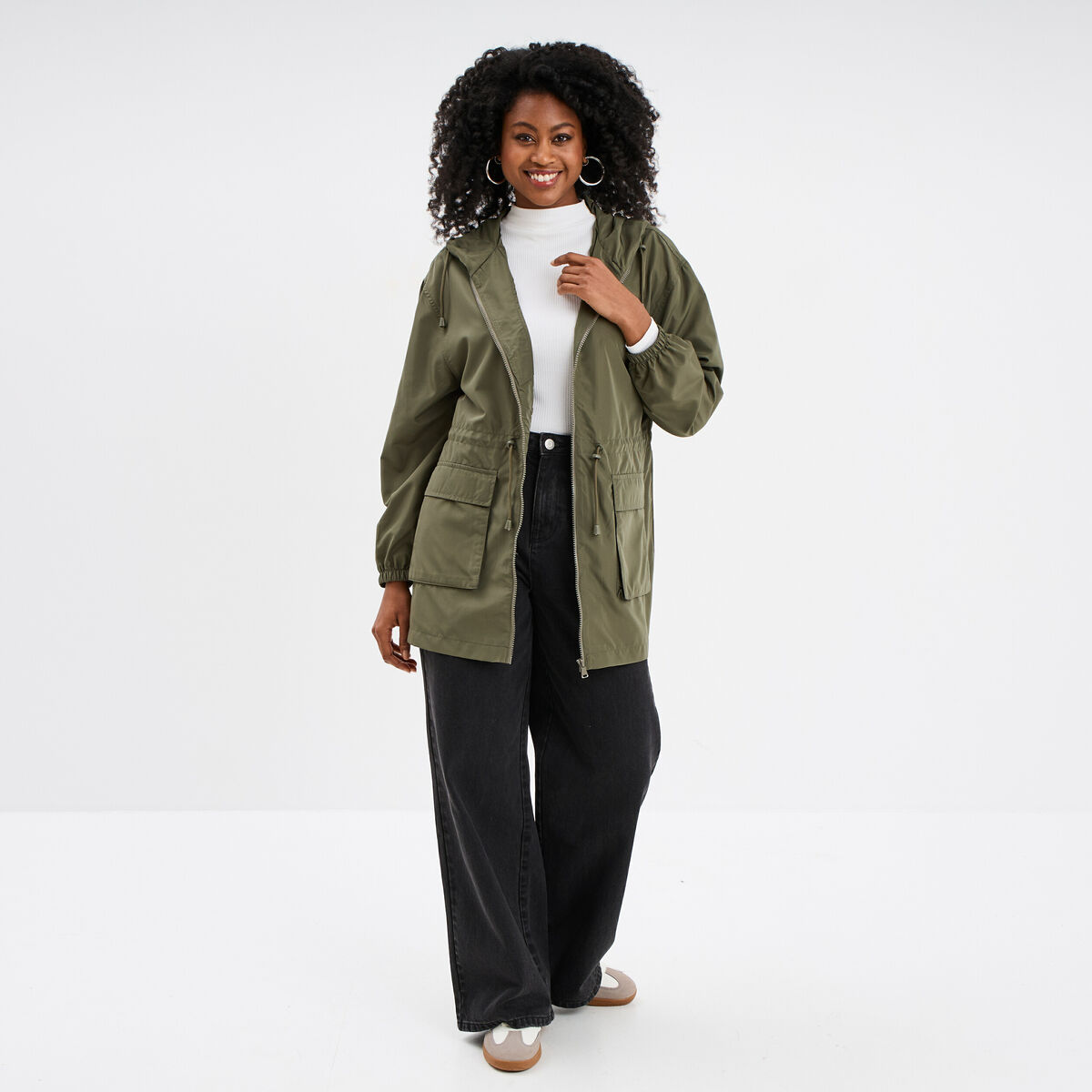 Coupe-vent &agrave; capuche imperm&eacute;able vert kaki femme