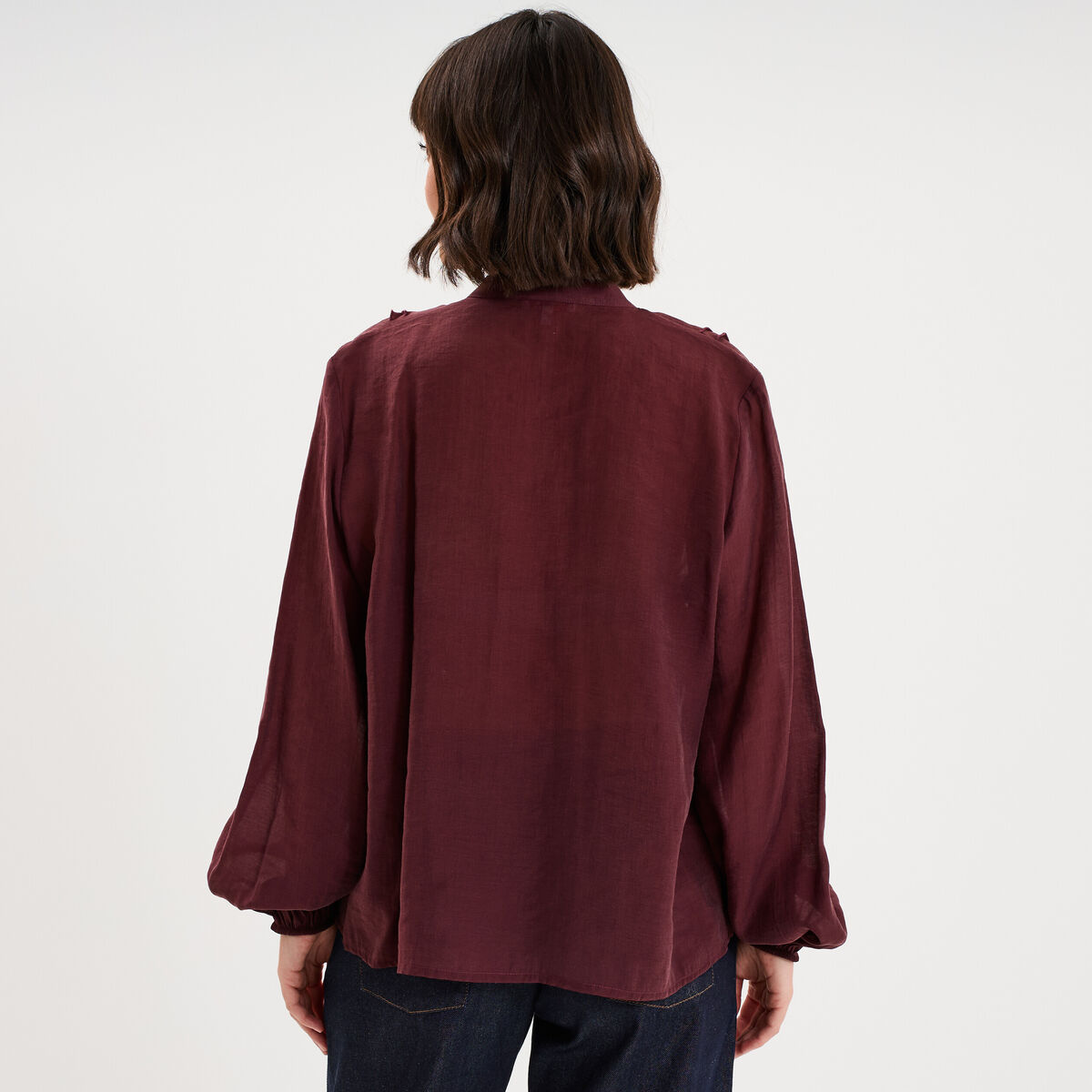 Blouse fluide nou&eacute;e col en V &agrave; volants violet fonc&eacute; femme