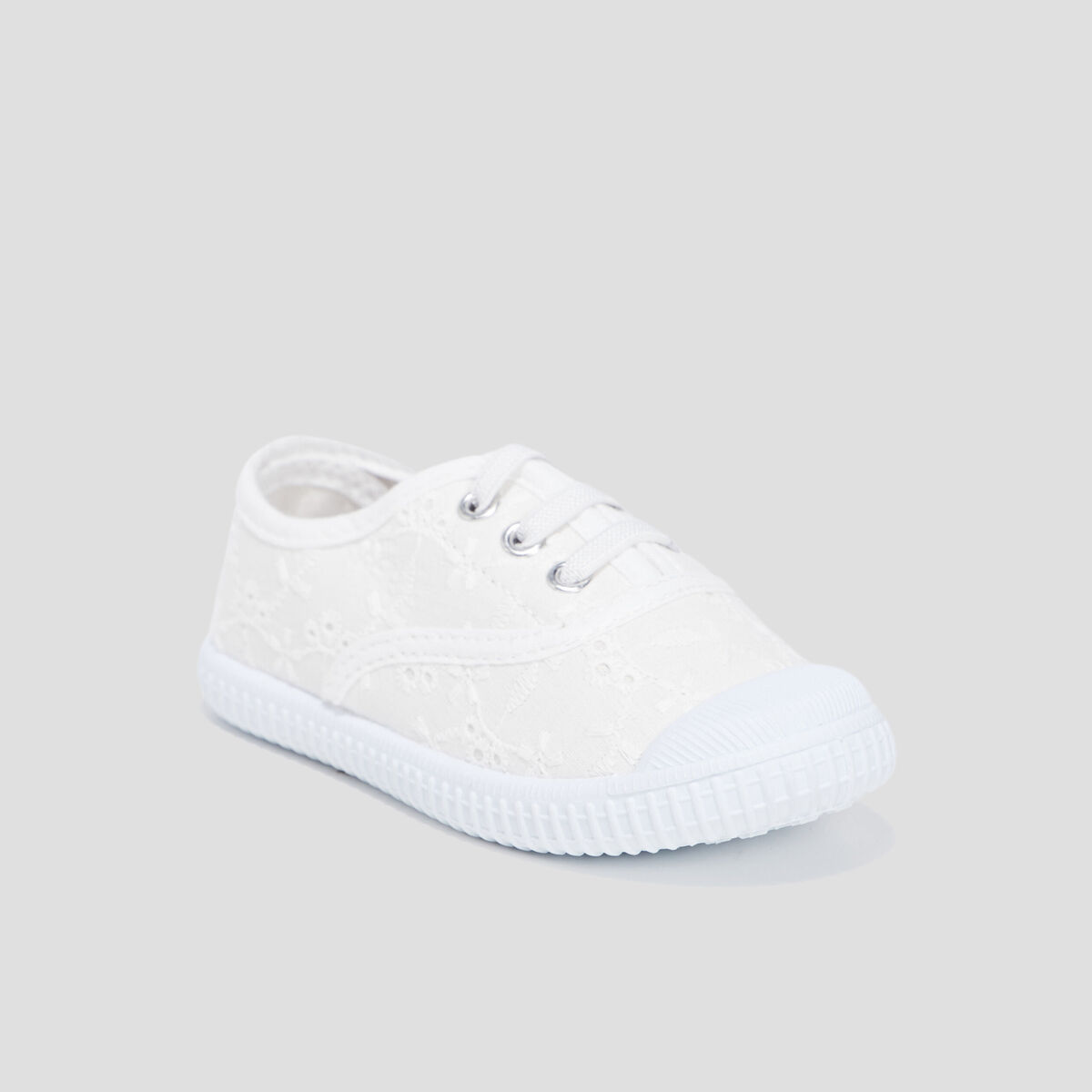 Tennis en toile avec bout renforc&eacute; blanc fille