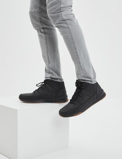 Bottines montantes &agrave; lacets noir homme