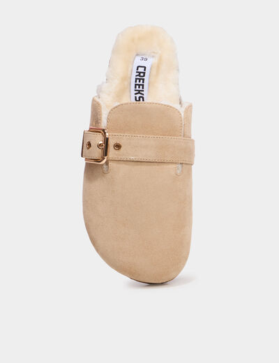 Mules fourr&eacute;es avec boucles sable femme