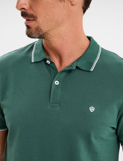 Polo manches courtes bords contrastés vert canard homme