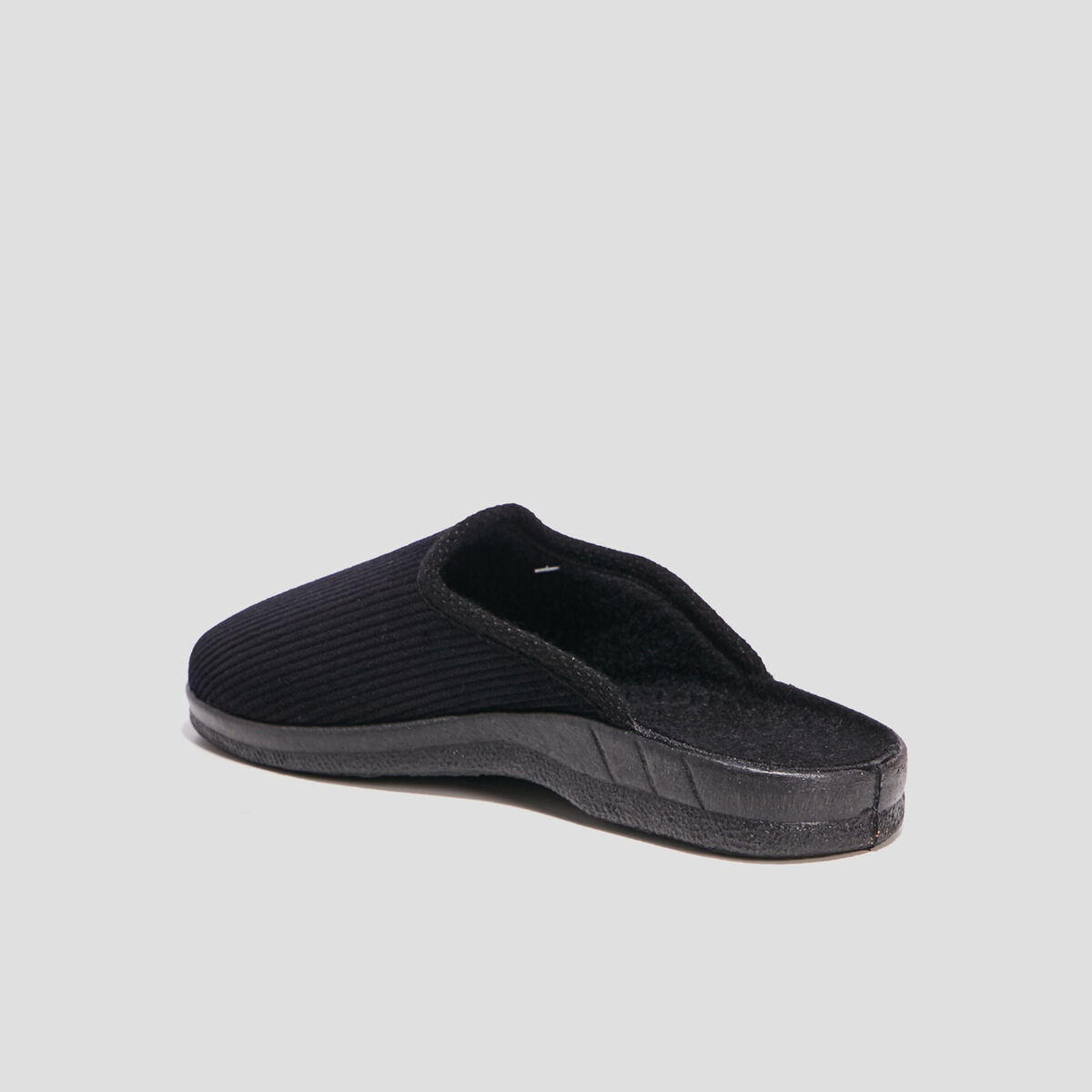 Chaussons mules velours noir homme