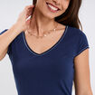 T-shirt col V ajust&eacute; manches courtes bleu marine femme