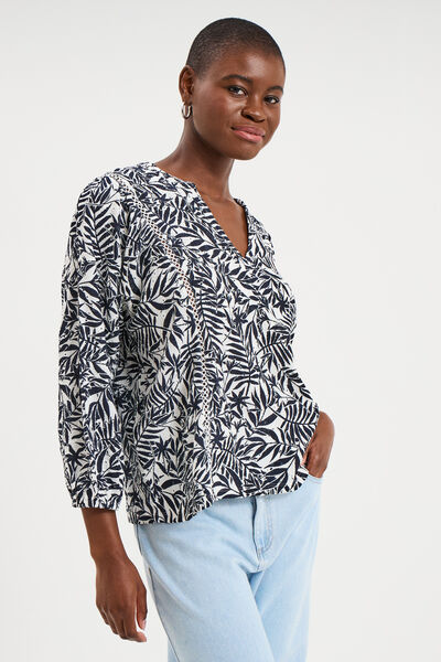 Blouse ajour&eacute;e manches 3/4 col en V ecru femme