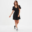 Robe évasée taille élastiquée col en V noir femme