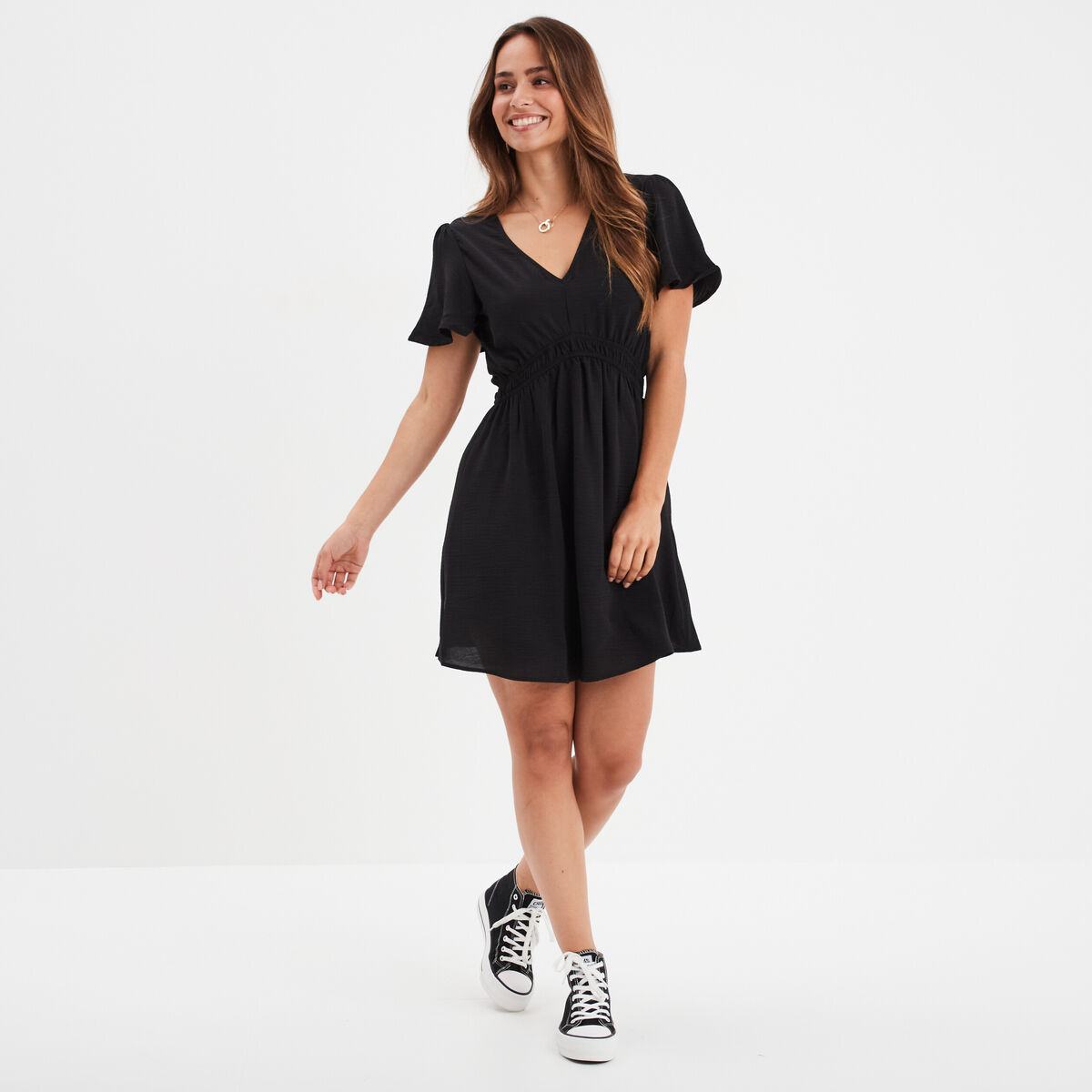Robe évasée taille élastiquée col en V noir femme