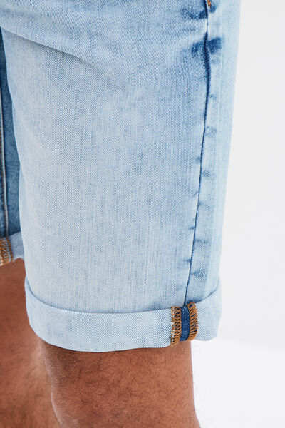 Bermuda short droit en jean denim bleach homme