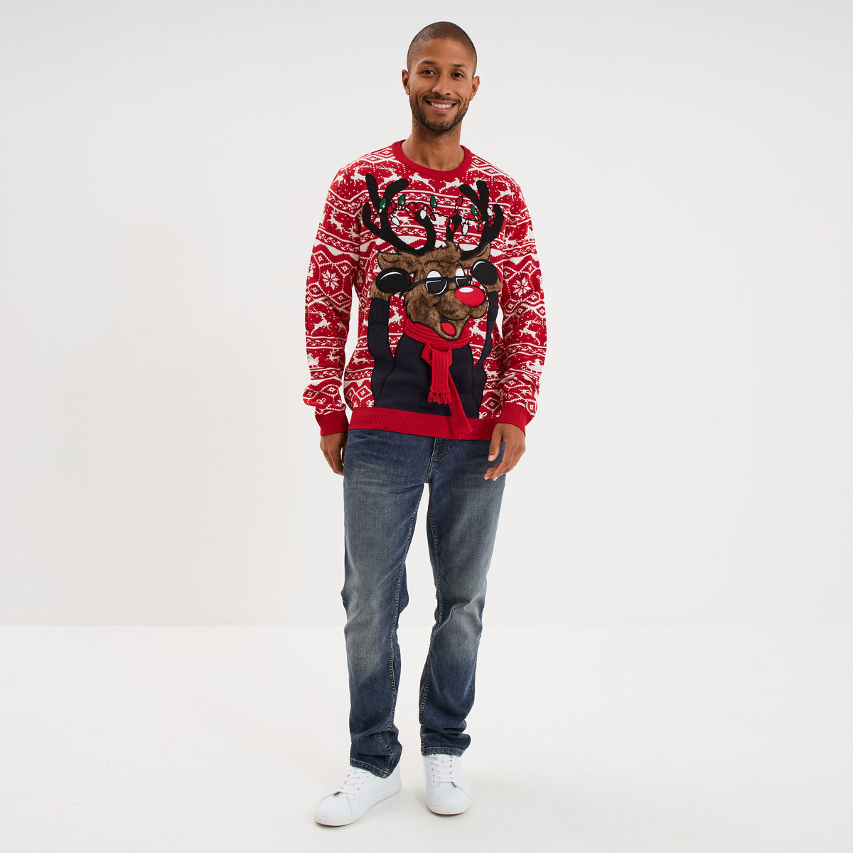 Pull de No&euml;l manches longues rouge homme