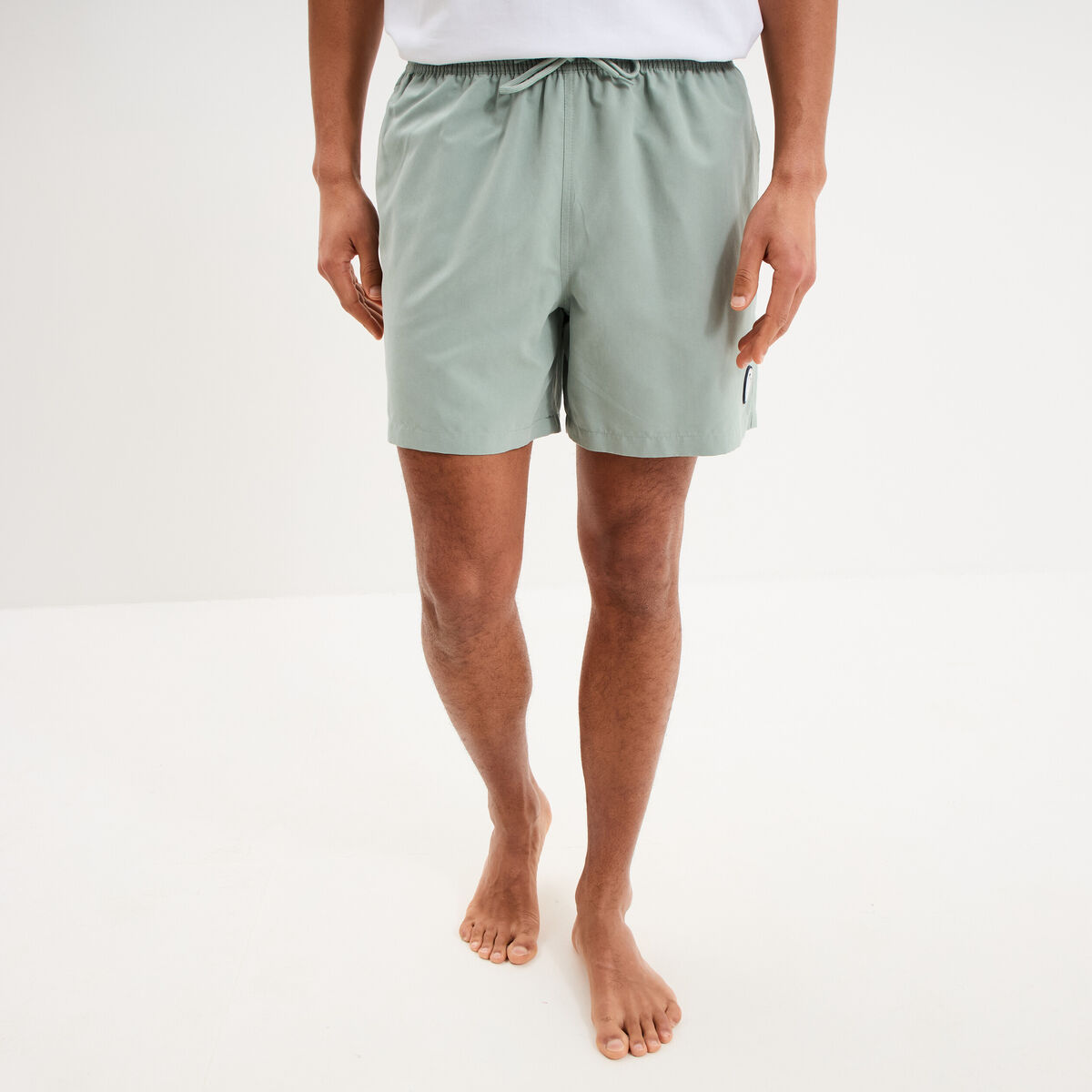 Short de bain droit taille &eacute;lastiqu&eacute;e vert pastel homme