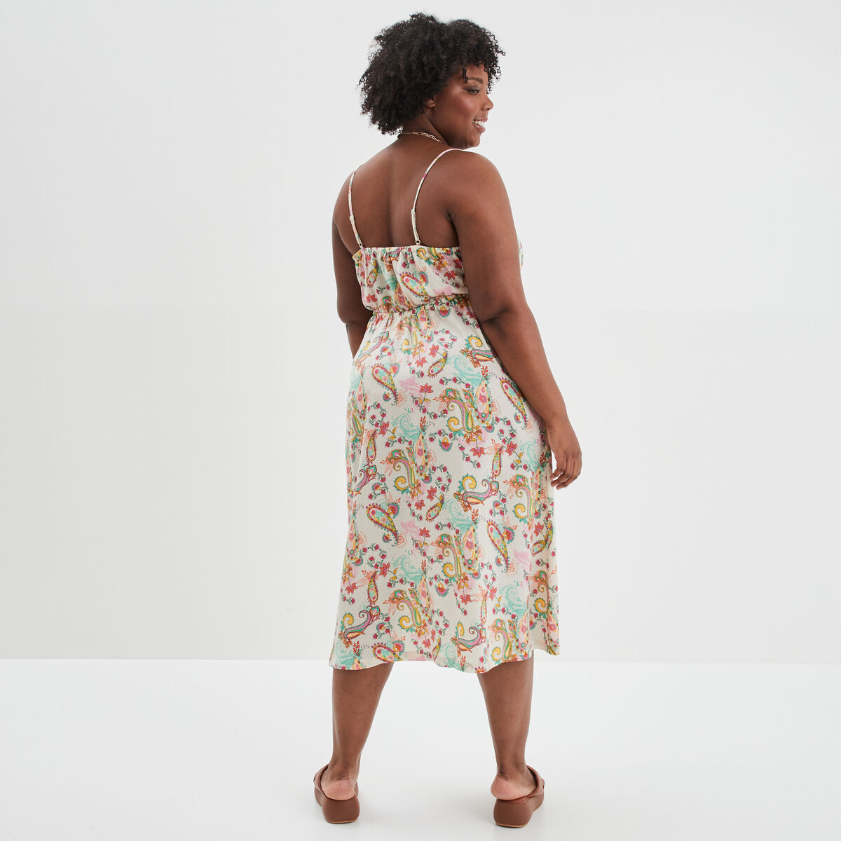 Robe cintr&eacute;e &agrave; bretelles ecru femme grande taille