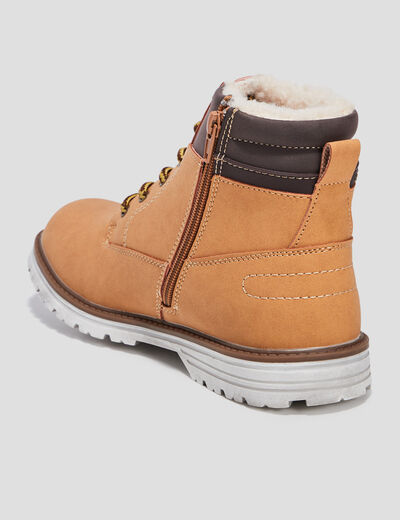 Bottines fourrées crantées camel garçon