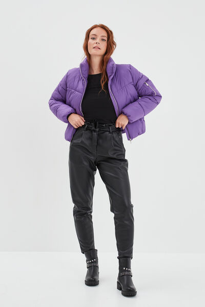 Doudoune courte à col montant violet foncé femme