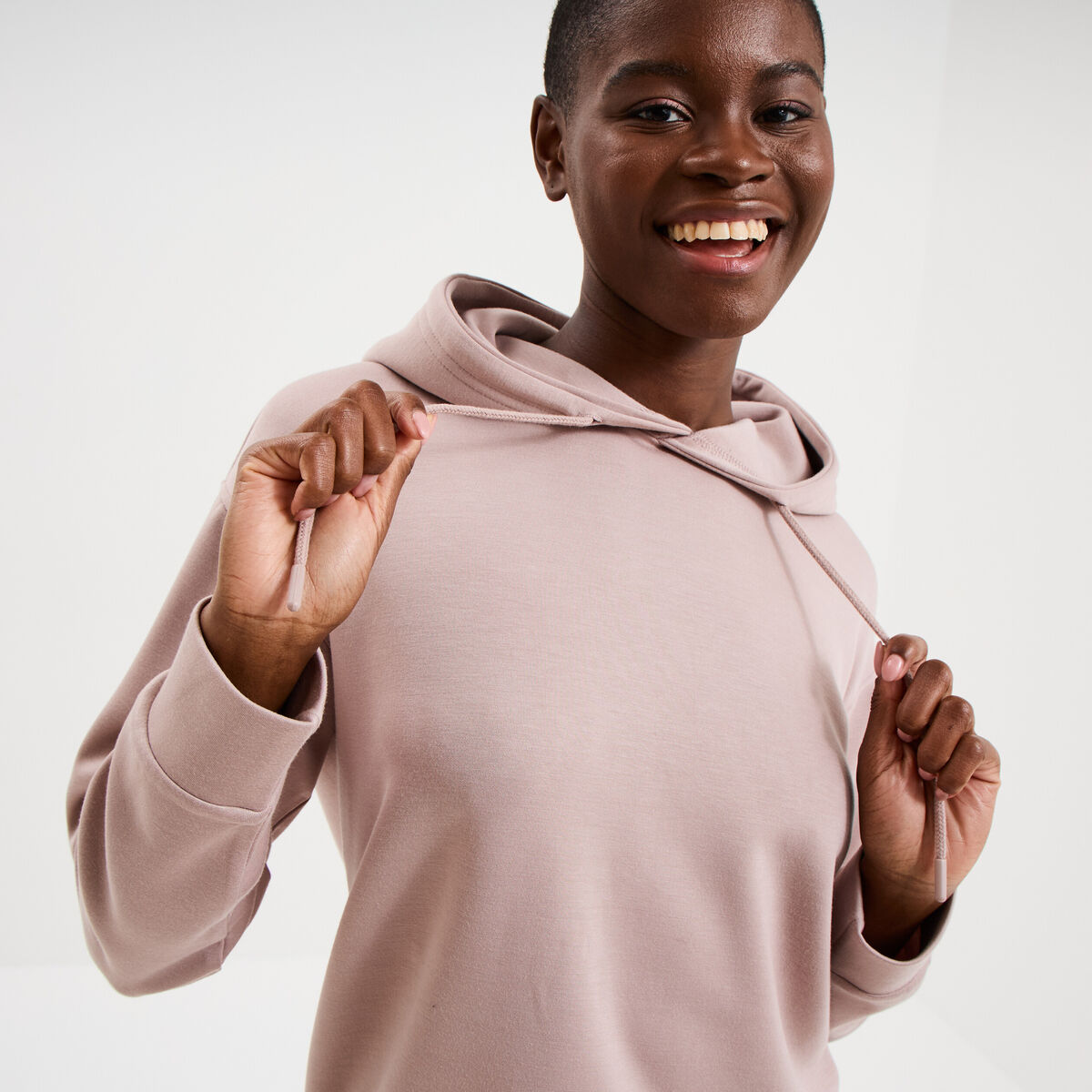 Sweat hoodie manches longues &agrave; capuche marron clair femme