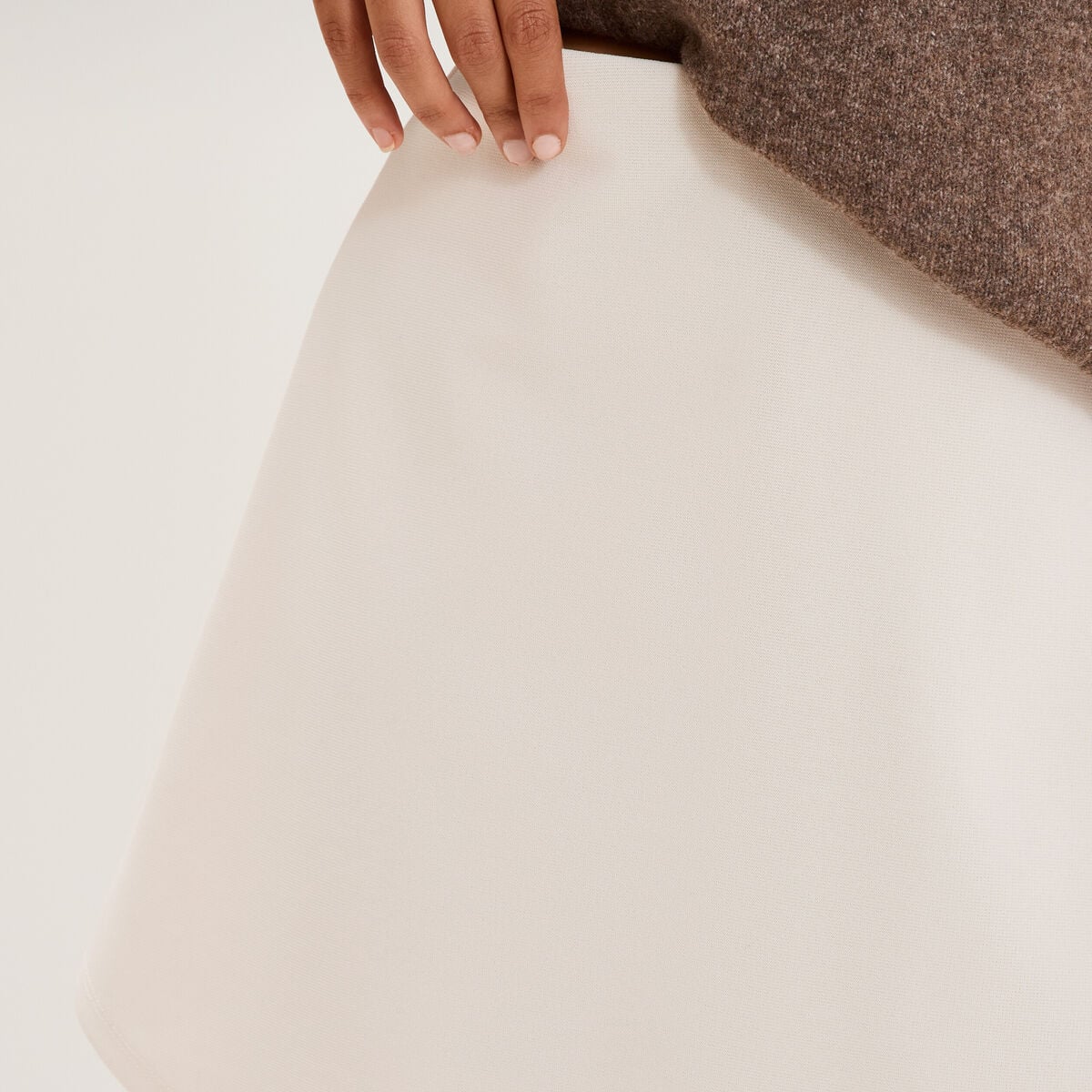 Jupe courte trap&egrave;ze taille &eacute;lastiqu&eacute;e sable femme