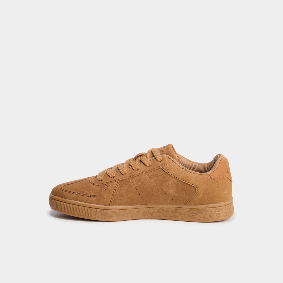 Tennis basses &agrave; lacets effet su&eacute;dine marron clair homme