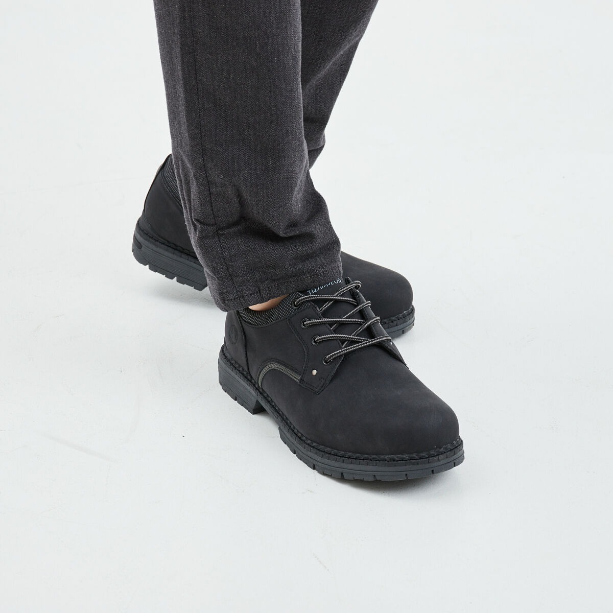 Derbies à lacets semelle crantée noir homme
