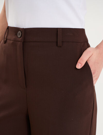 Pantalon droit effet cr&ecirc;pe &agrave; pinces marron fonc&eacute; femme